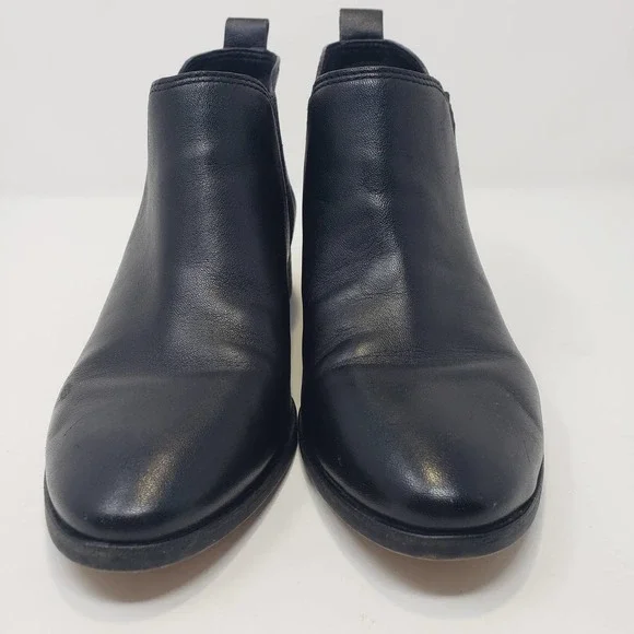 Michael Michael Kors Womens Black Leather Ankle Boots Booties 6M Slip On - Picture 3 of 10
